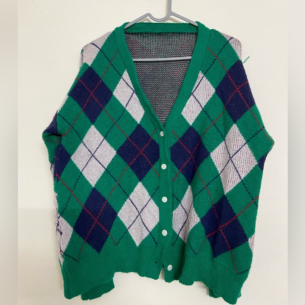 green plaid sweater - Picture 1 of 3